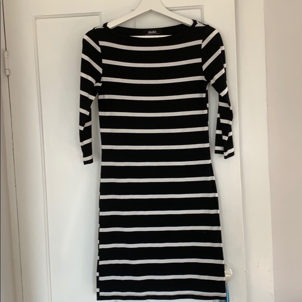 Lulu’s Bodycon Black dress